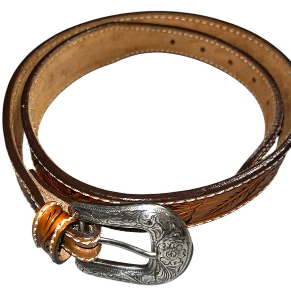 Tony Lama tan leather tooled belt with silver etched design buckle! New!!! main image 5